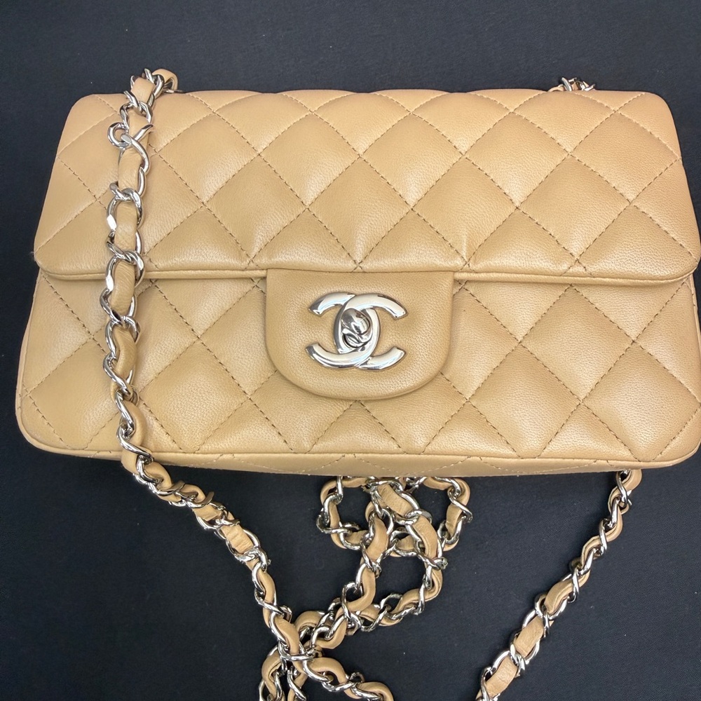 CHANEL Lambskin Quilted Mini Rectangular Flap Beige (19C)